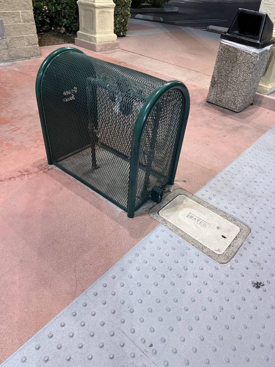 Anti-theft cage