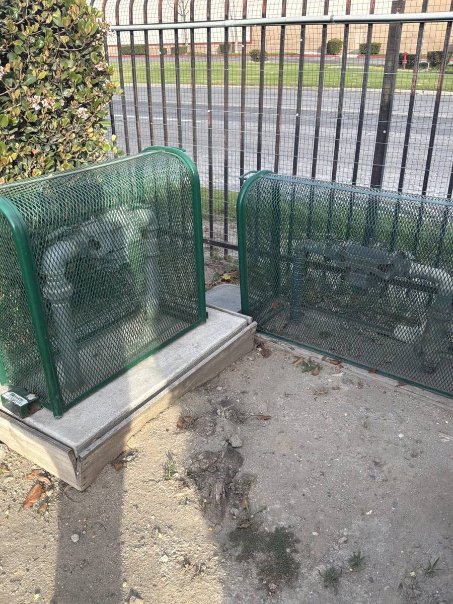 Anti-theft cage