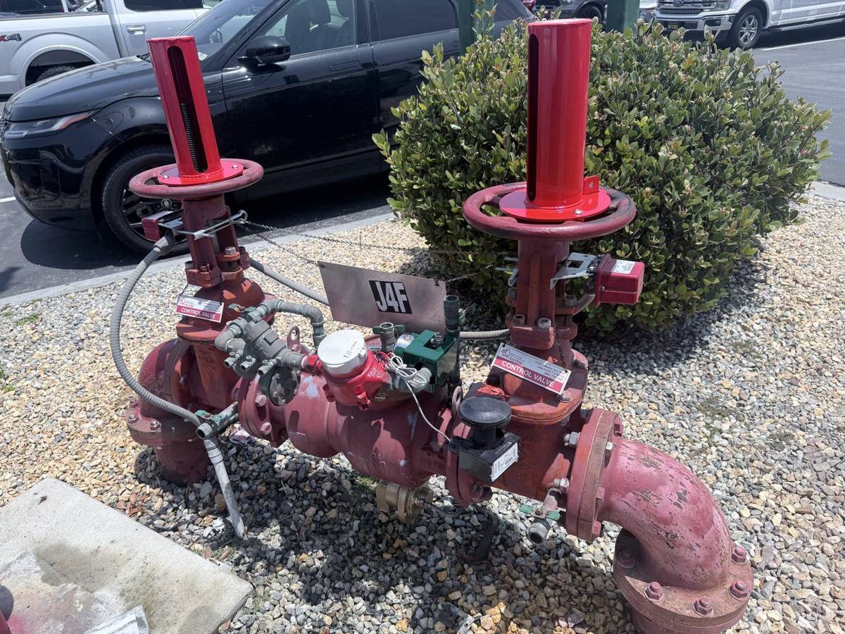 Atlas Backflow tester checking a double-check valve assembly