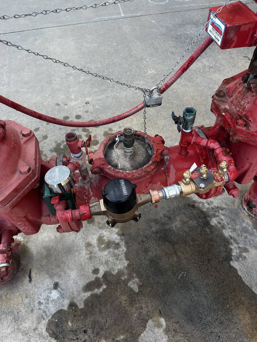 Field test of a backflow prevention assembly