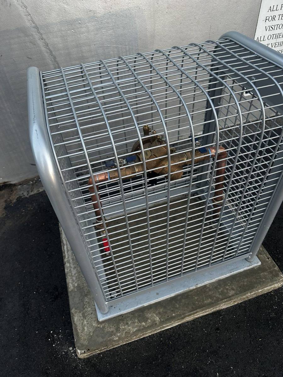 Anti-theft cage