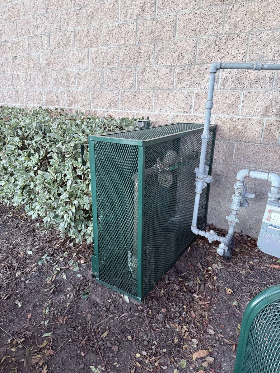 Anti-theft cage